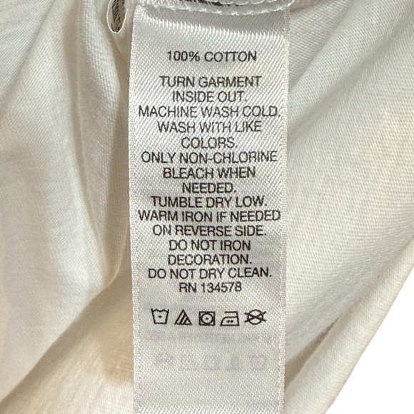 Vineyard Vines Cream Men’s Short Sleeve Tee with Pink Logo NWT to - Picture 6 of 15